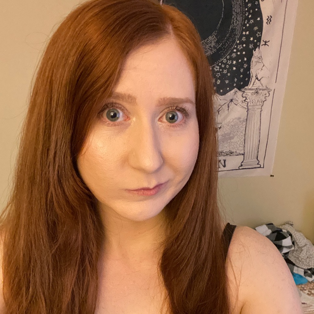 Meet your Posher, Nicole